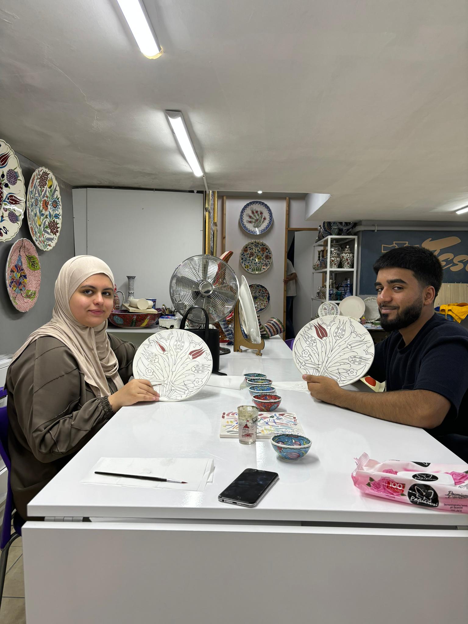 İstanbul Camileri ve Çini Sanatı Atölyesi Deneyimi